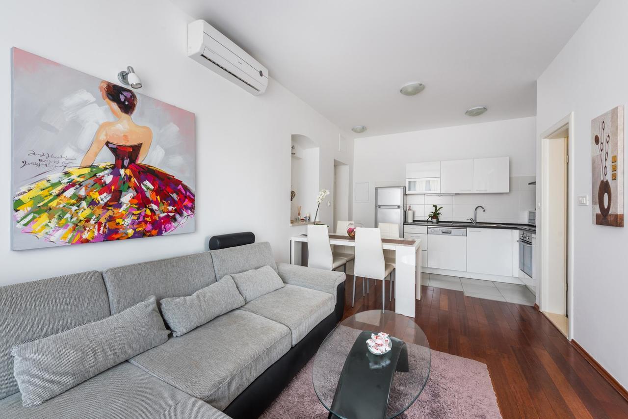 Fairy Of The Seas Apartments Split Bagian luar foto