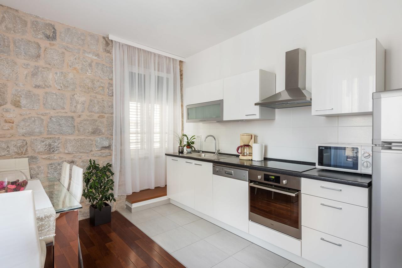 Fairy Of The Seas Apartments Split Bagian luar foto